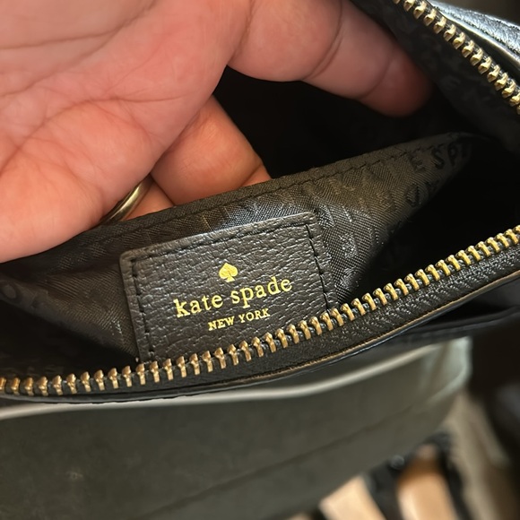 Preloved Kate Spade black leather crossbody bag - Picture 7 of 9